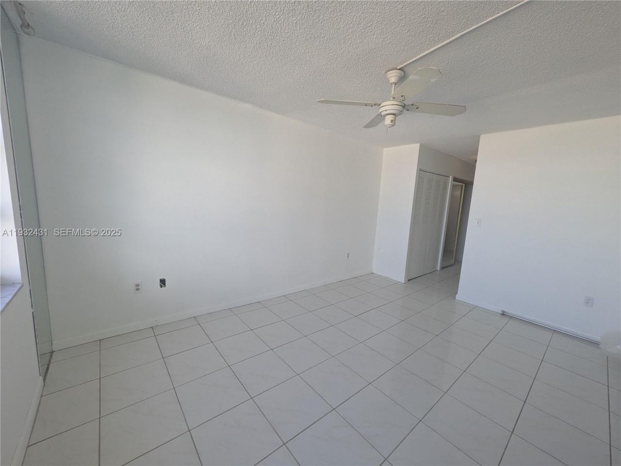 2780 NE 183rd St, Unit 1805, Aventura, FL 33160 Photo