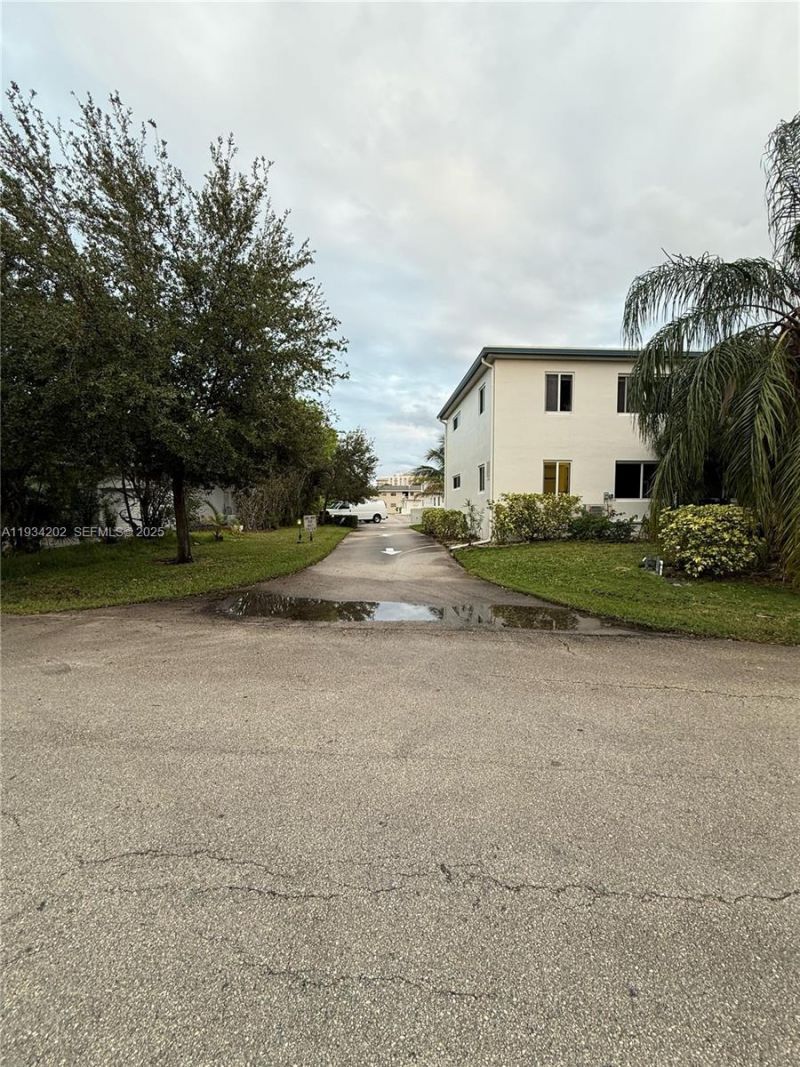 Please Call For Address, Unit B3, Pompano Beach, FL 33062 Photo