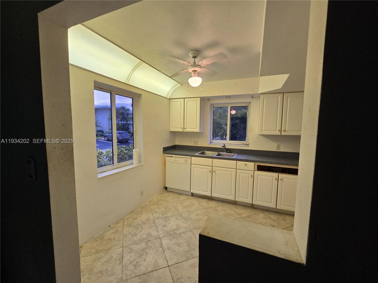 Please Call For Address, Unit B3, Pompano Beach, FL 33062 Photo