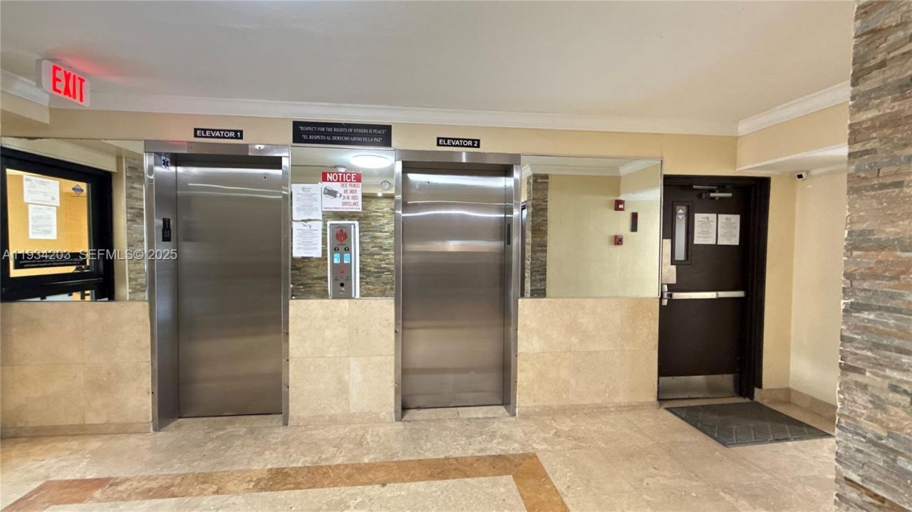 2935 NE 163rd St, Unit 3P, North Miami Beach, FL 33160 Photo