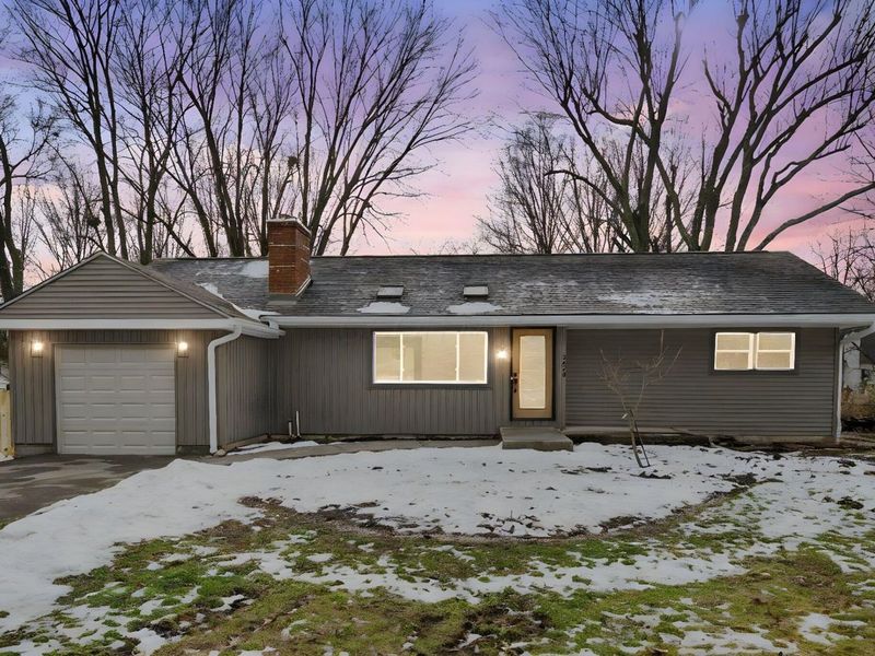 4648 E Johnstown Road, Columbus, OH 43230 Photo 1