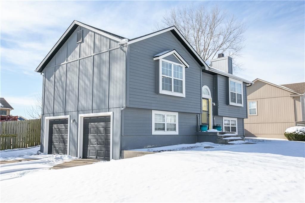 1203 Willow Drive, Greenwood, MO 64034 Main Photo