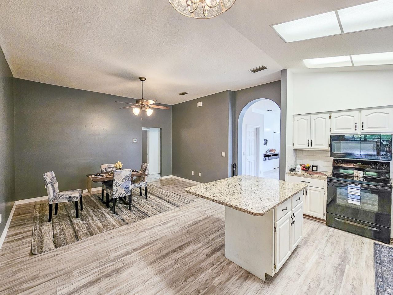 4306 SE 1st Avenue, Keystone Heights, FL 32656 Photo