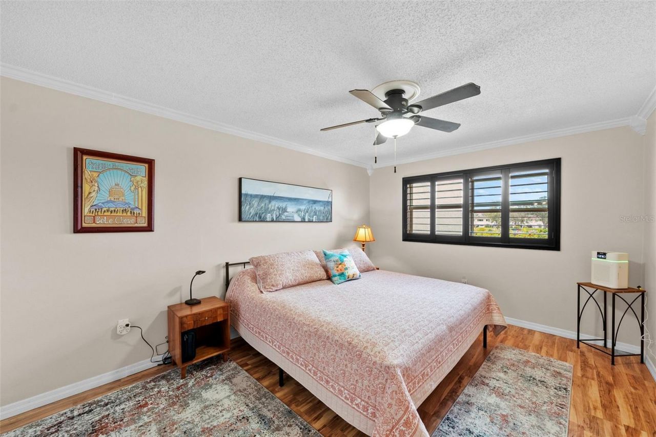 1860 Massachusetts Avenue Ne, Unit 206, Saint Petersburg, FL 33703 Photo