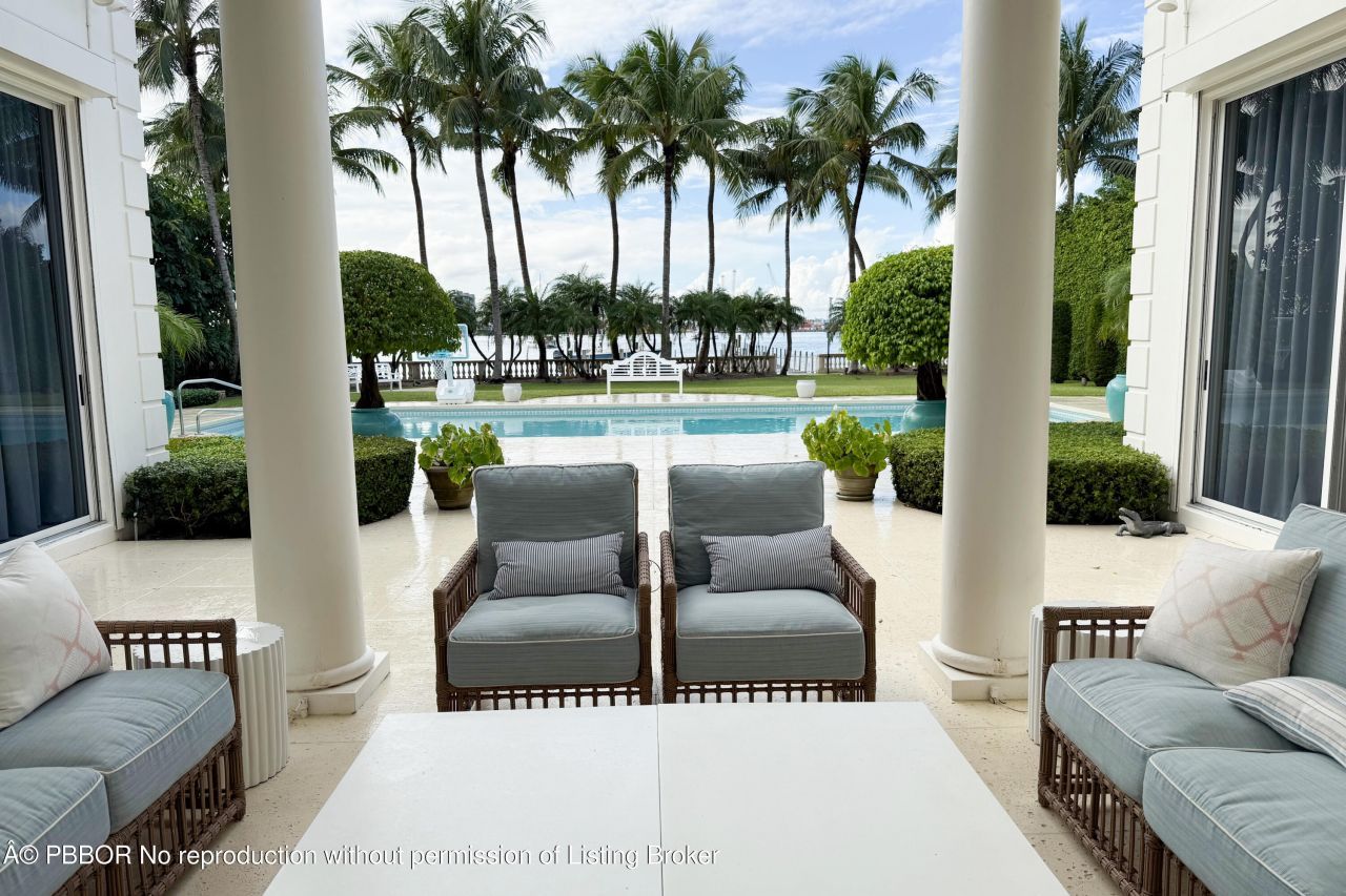 1494 N Lake Way, Palm Beach, FL 33480 Photo
