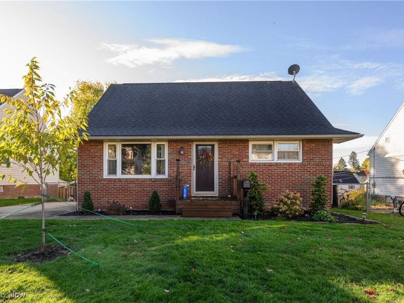 1624 34th Street NE, Canton, OH 44714 Photo 1