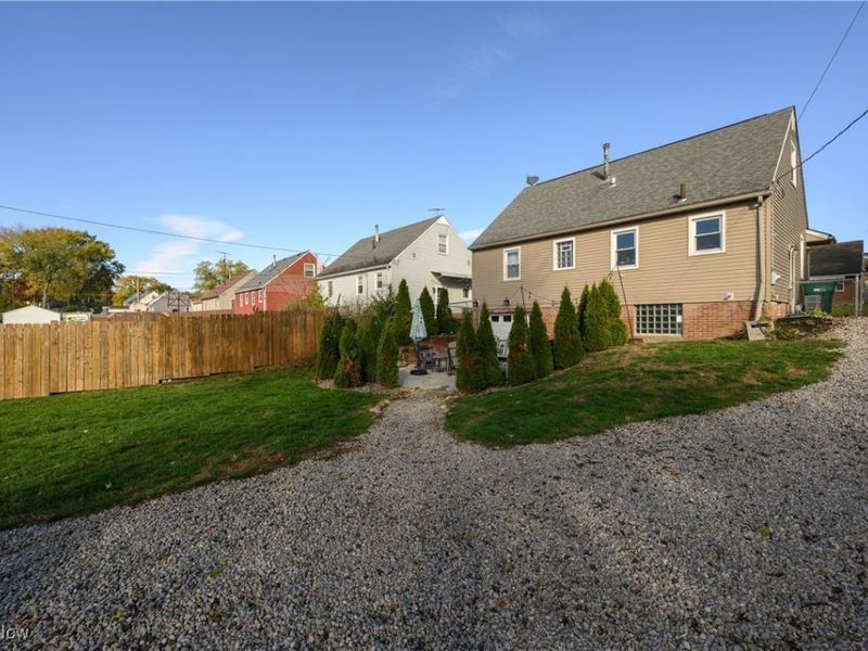 1624 34th Street NE, Canton, OH 44714 Photo 20