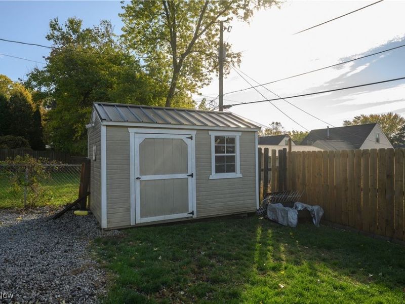 1624 34th Street NE, Canton, OH 44714 Photo 22