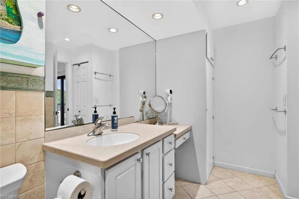 845 E Gulf Dr, Unit 542, Sanibel, FL 33957 Photo