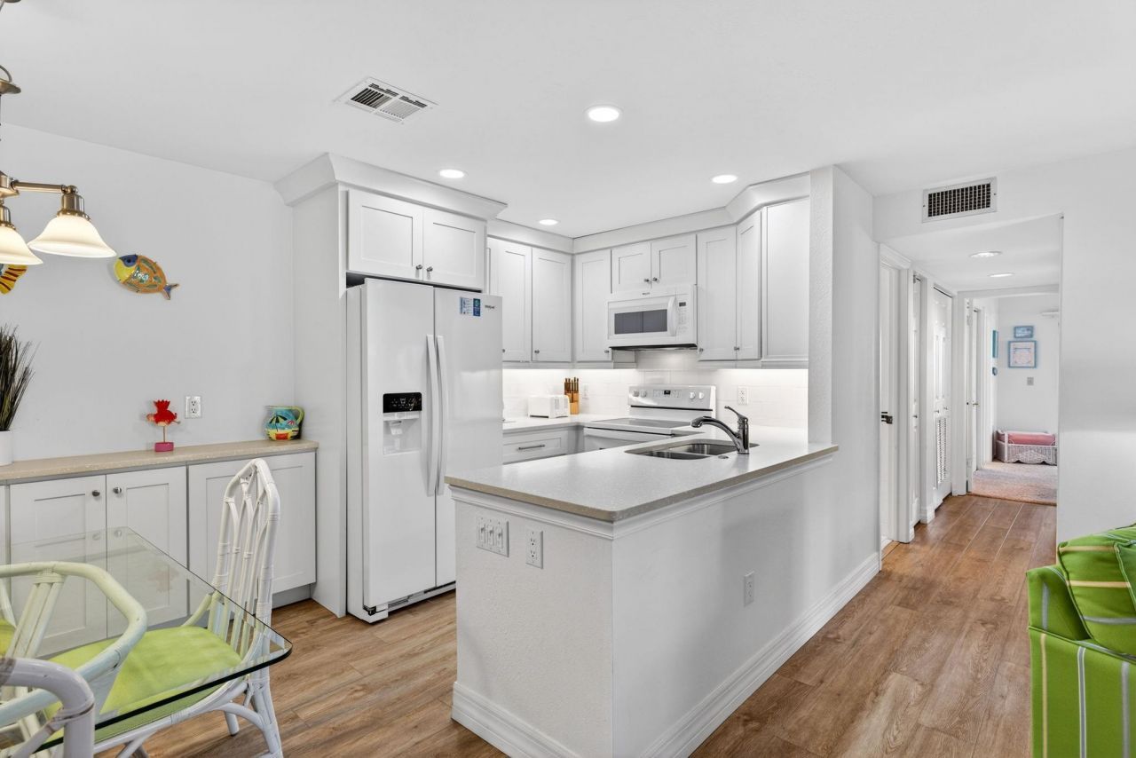 845 E Gulf Dr, Unit 542, Sanibel, FL 33957 Photo