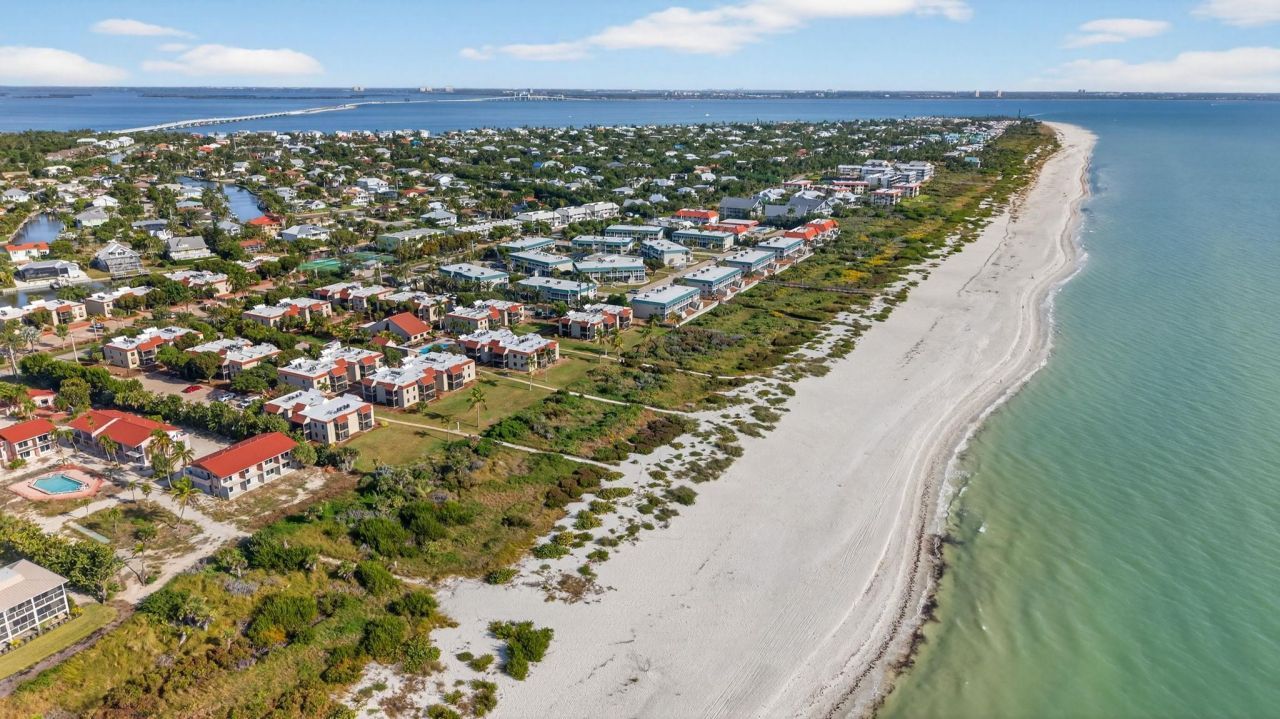 845 E Gulf Dr, Unit 542, Sanibel, FL 33957 Photo