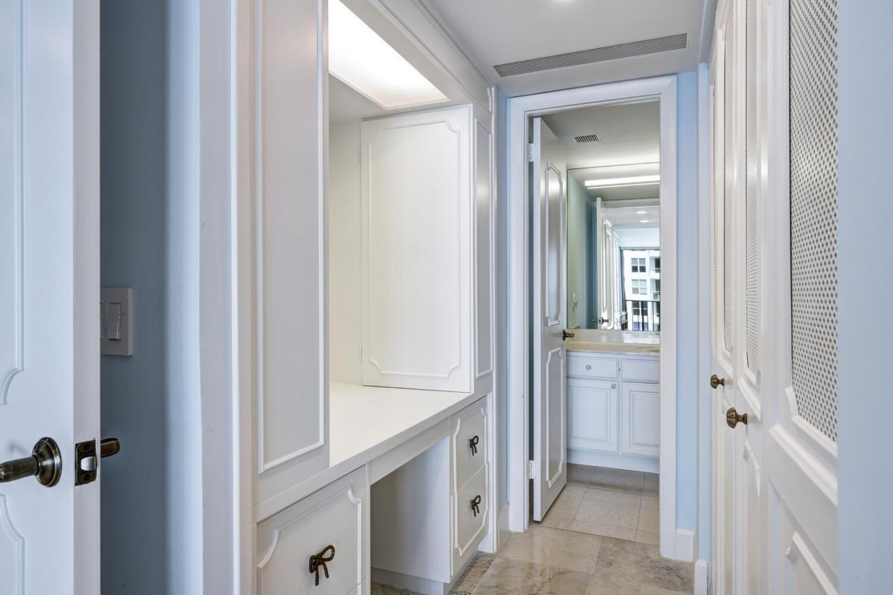 3456 S Ocean Boulevard, Unit 504, Palm Beach, FL 33480 Photo