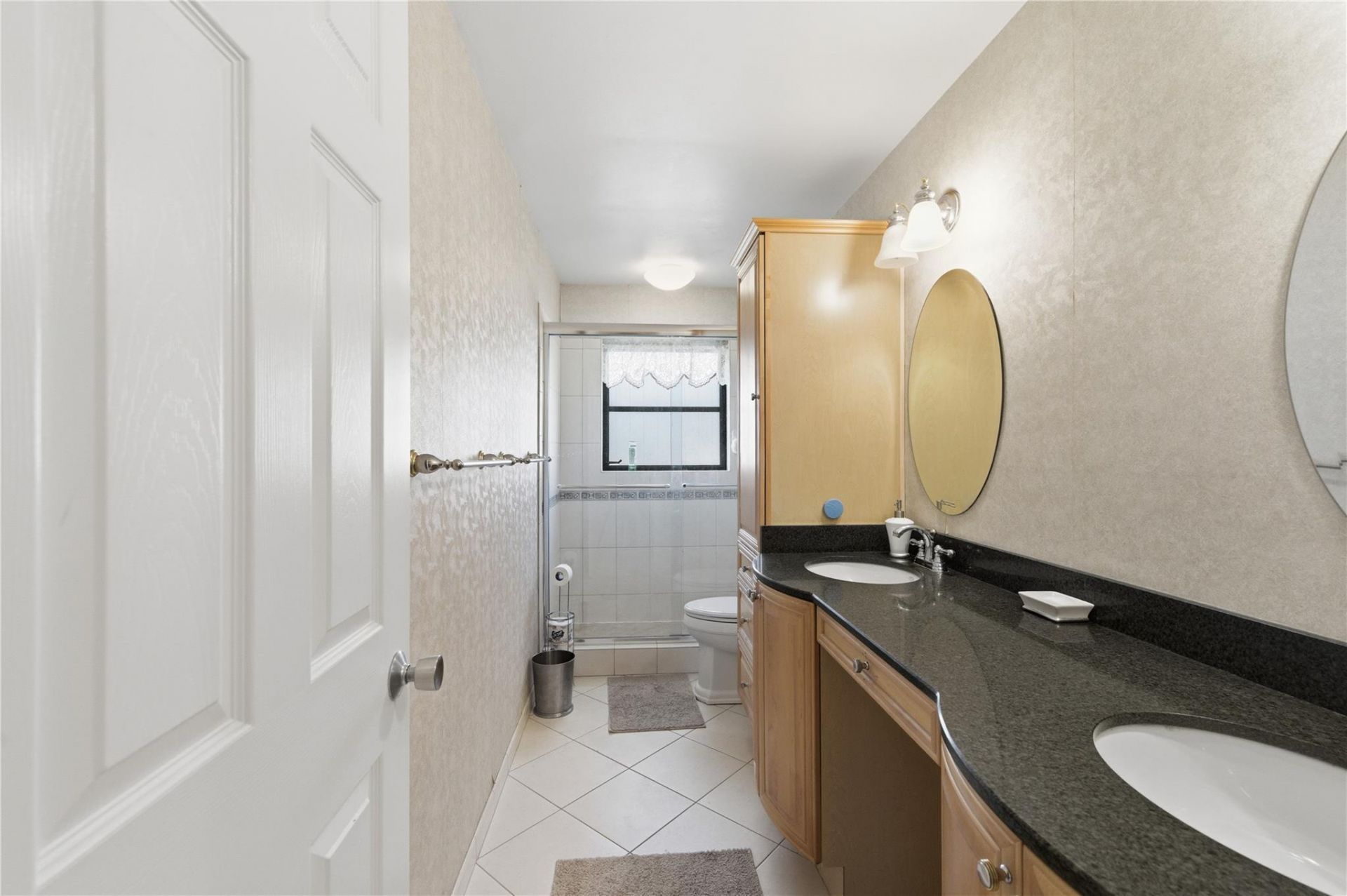 11060 Lakeview Dr, Coral Springs, FL 33071 Photo