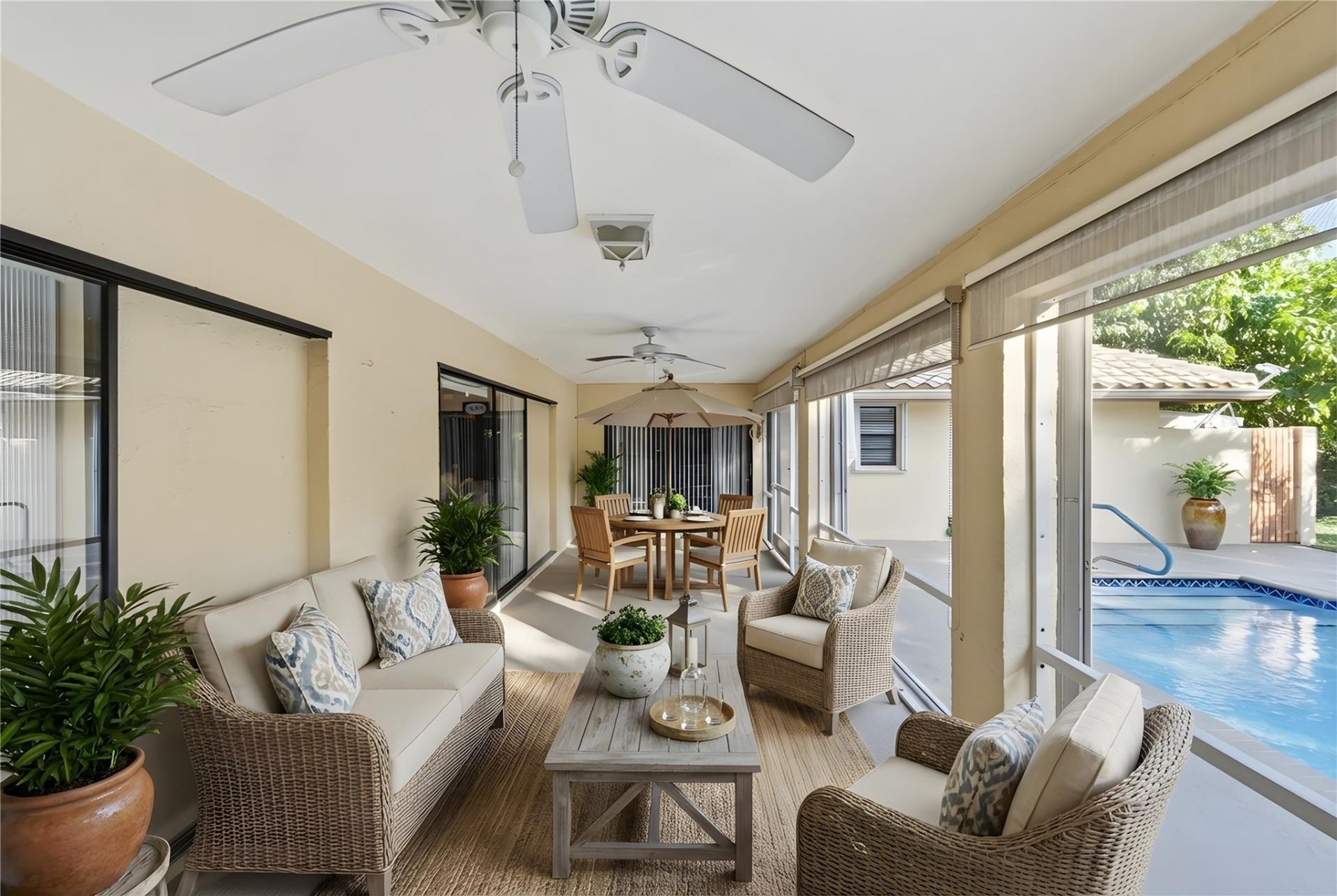 11060 Lakeview Dr, Coral Springs, FL 33071 Photo