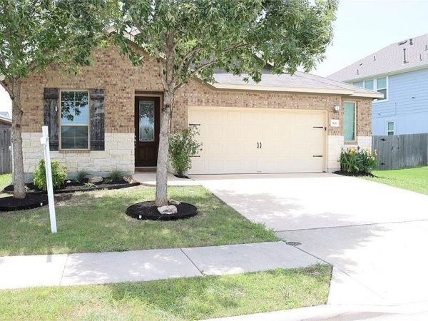 801 Vaughn ST, Georgetown, TX 78628