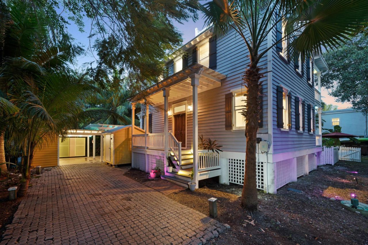 19611 Tequesta St Street, Sugarloaf, FL 33042 Photo