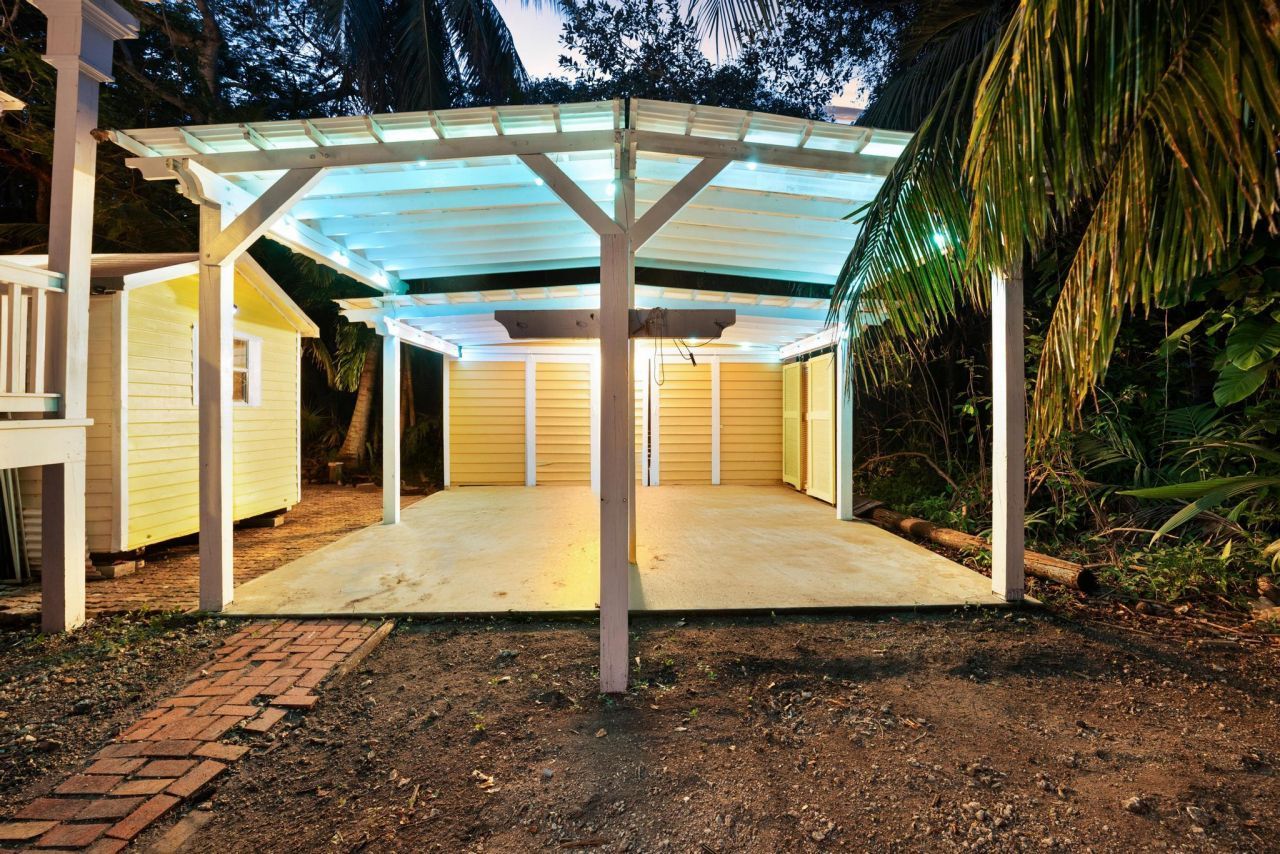 19611 Tequesta St Street, Sugarloaf, FL 33042 Photo