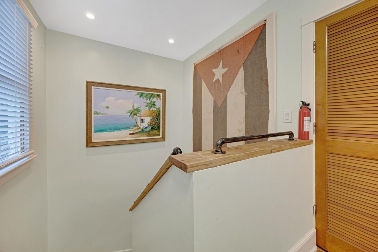 19611 Tequesta St Street, Sugarloaf, FL 33042 Photo