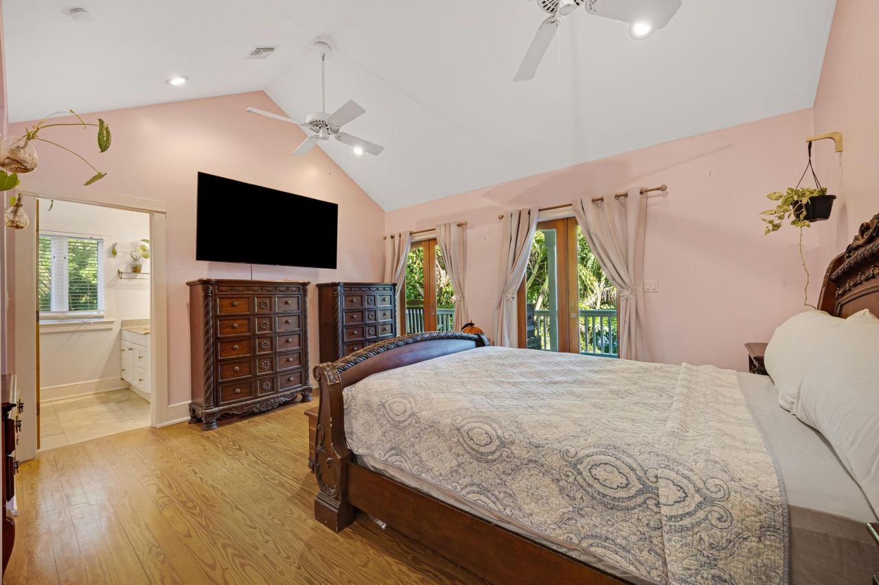 19611 Tequesta St Street, Sugarloaf, FL 33042 Photo