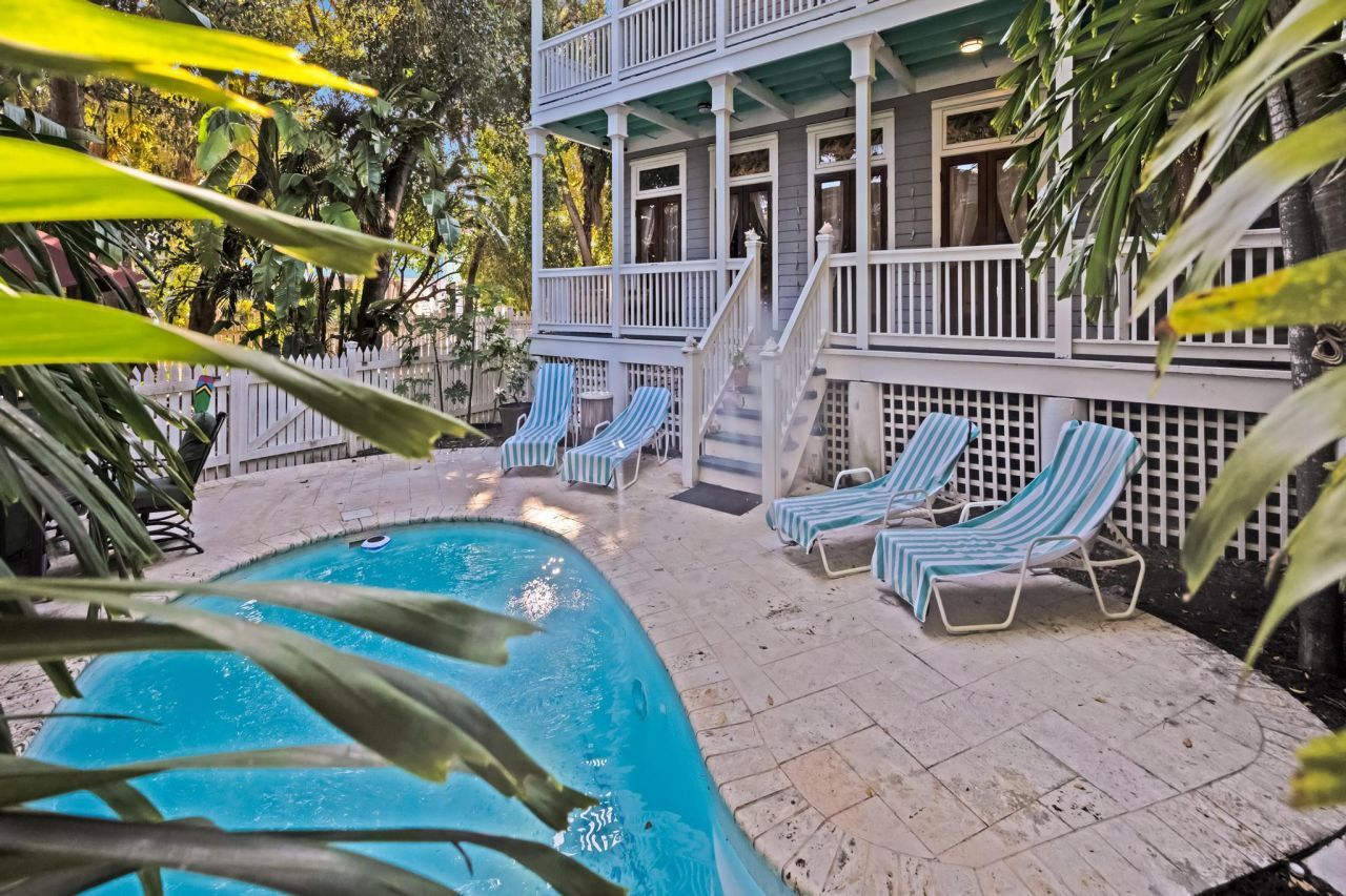 19611 Tequesta St Street, Sugarloaf, FL 33042 Photo