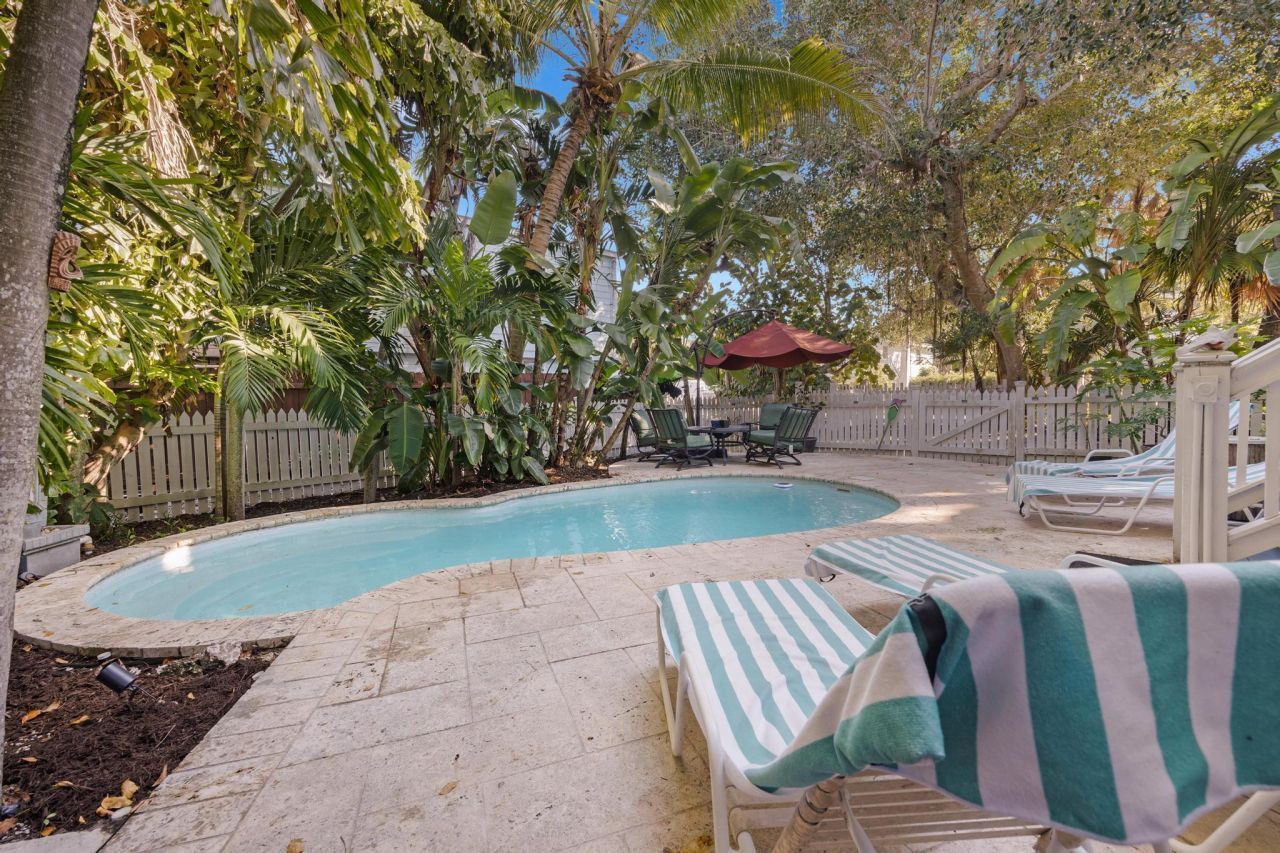 19611 Tequesta St Street, Sugarloaf, FL 33042 Photo