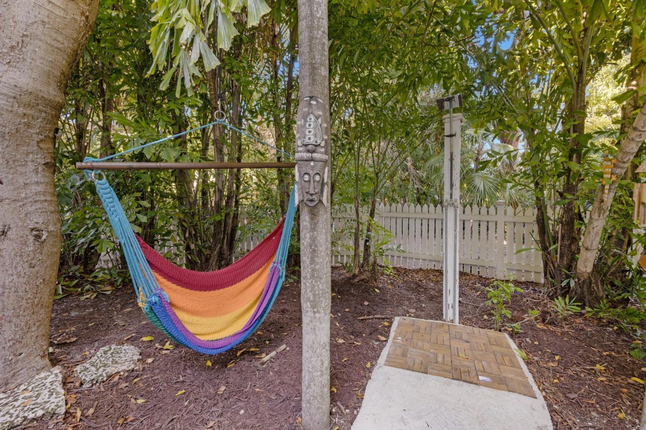 19611 Tequesta St Street, Sugarloaf, FL 33042 Photo