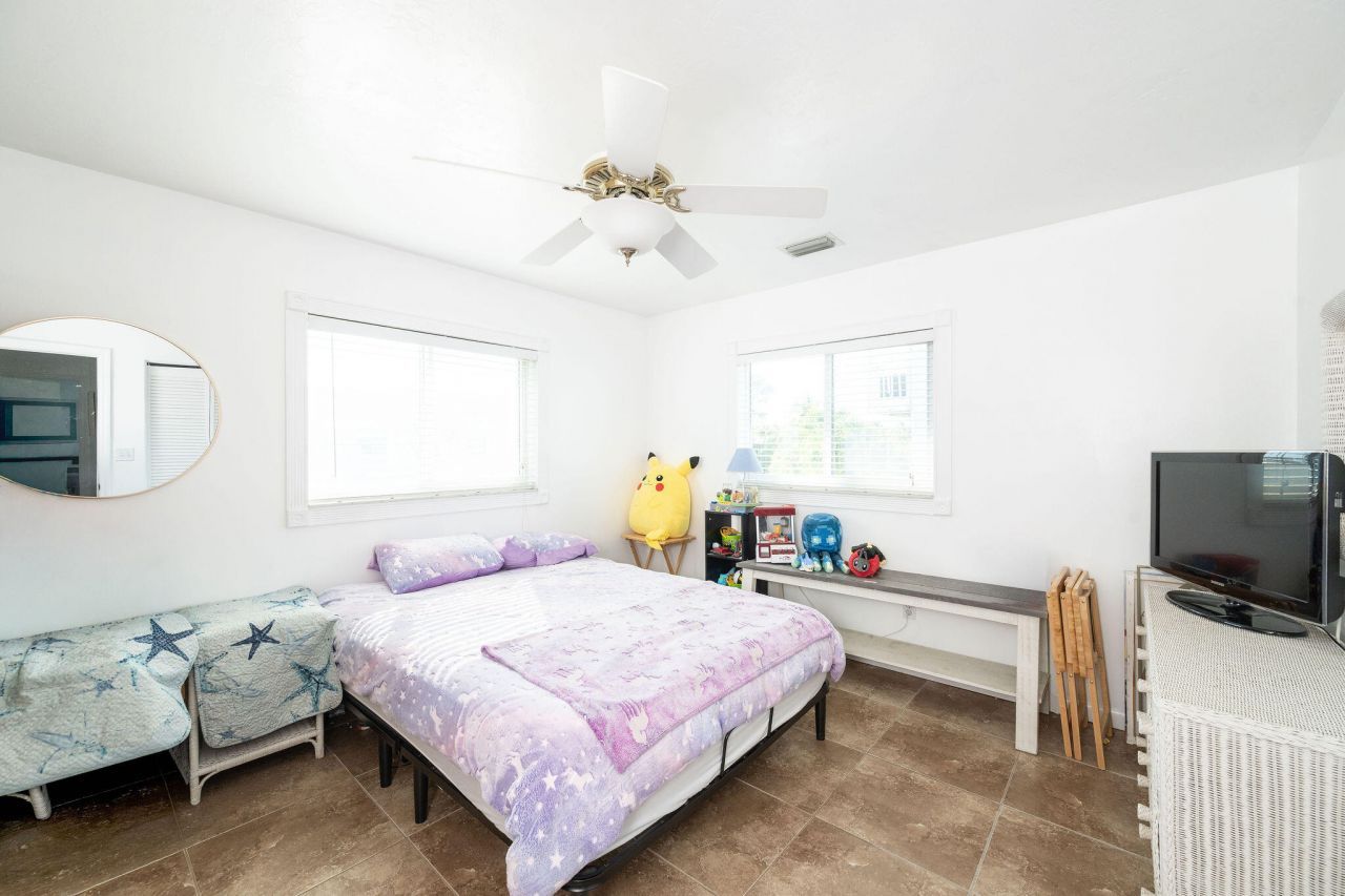 24347 W Caribbean Drive, Summerland Key, FL 33042 Photo