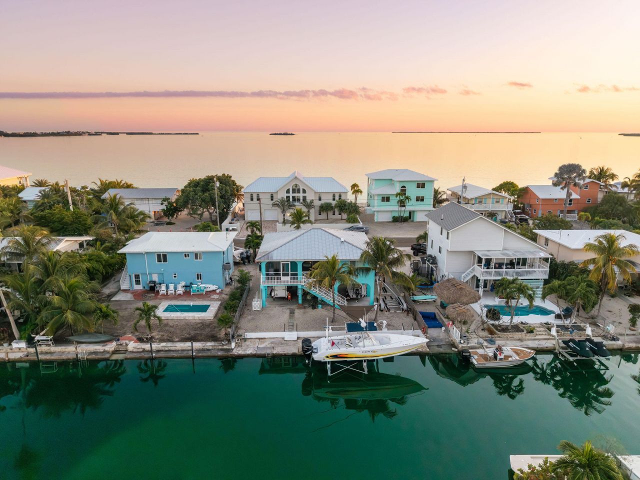 24347 W Caribbean Drive, Summerland Key, FL 33042 Photo