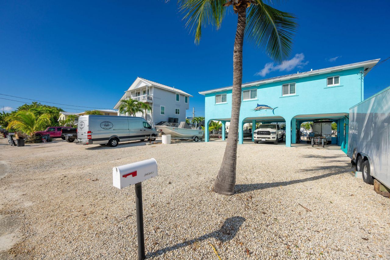 24347 W Caribbean Drive, Summerland Key, FL 33042 Photo
