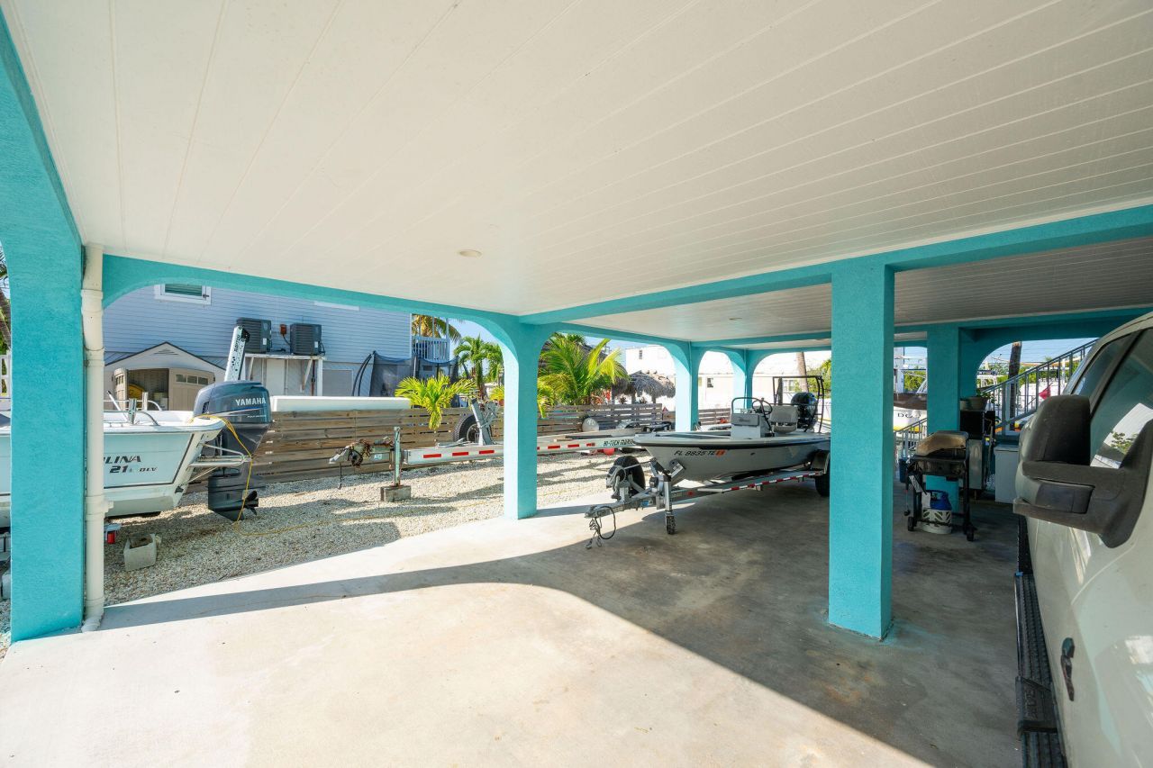 24347 W Caribbean Drive, Summerland Key, FL 33042 Photo