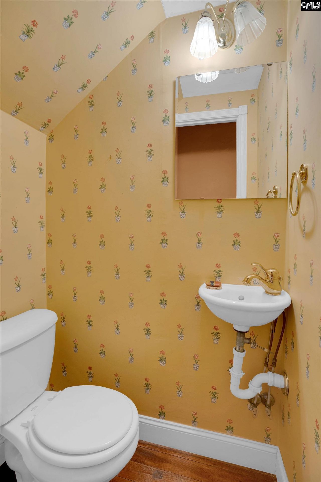 2219 Gadsden Photo 29