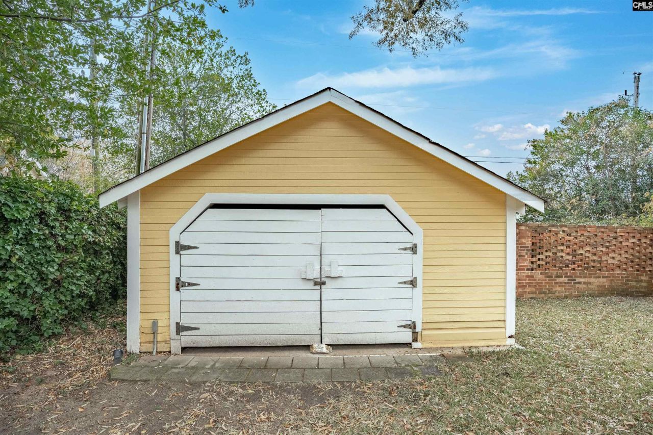 2219 Gadsden Photo 50