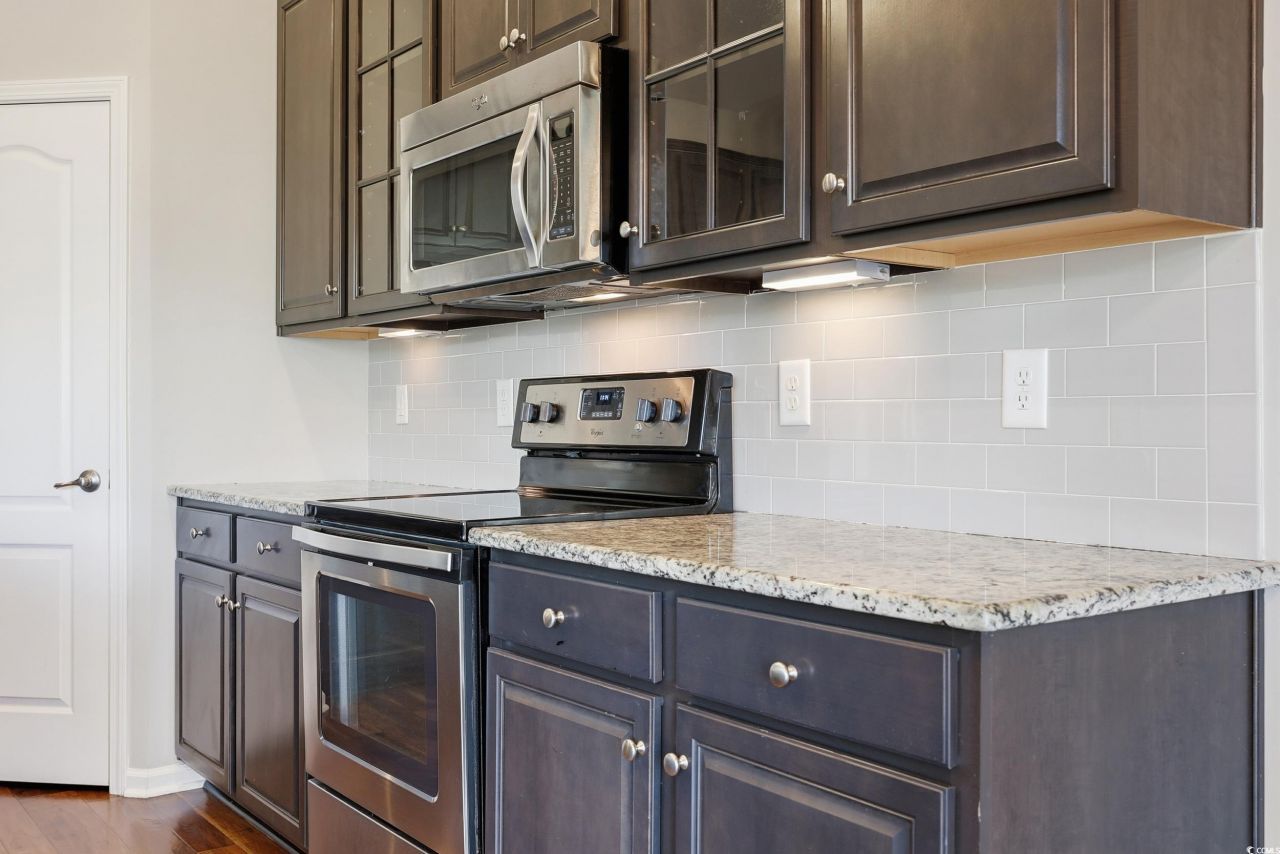 1913 La Playa Dr. Photo 10