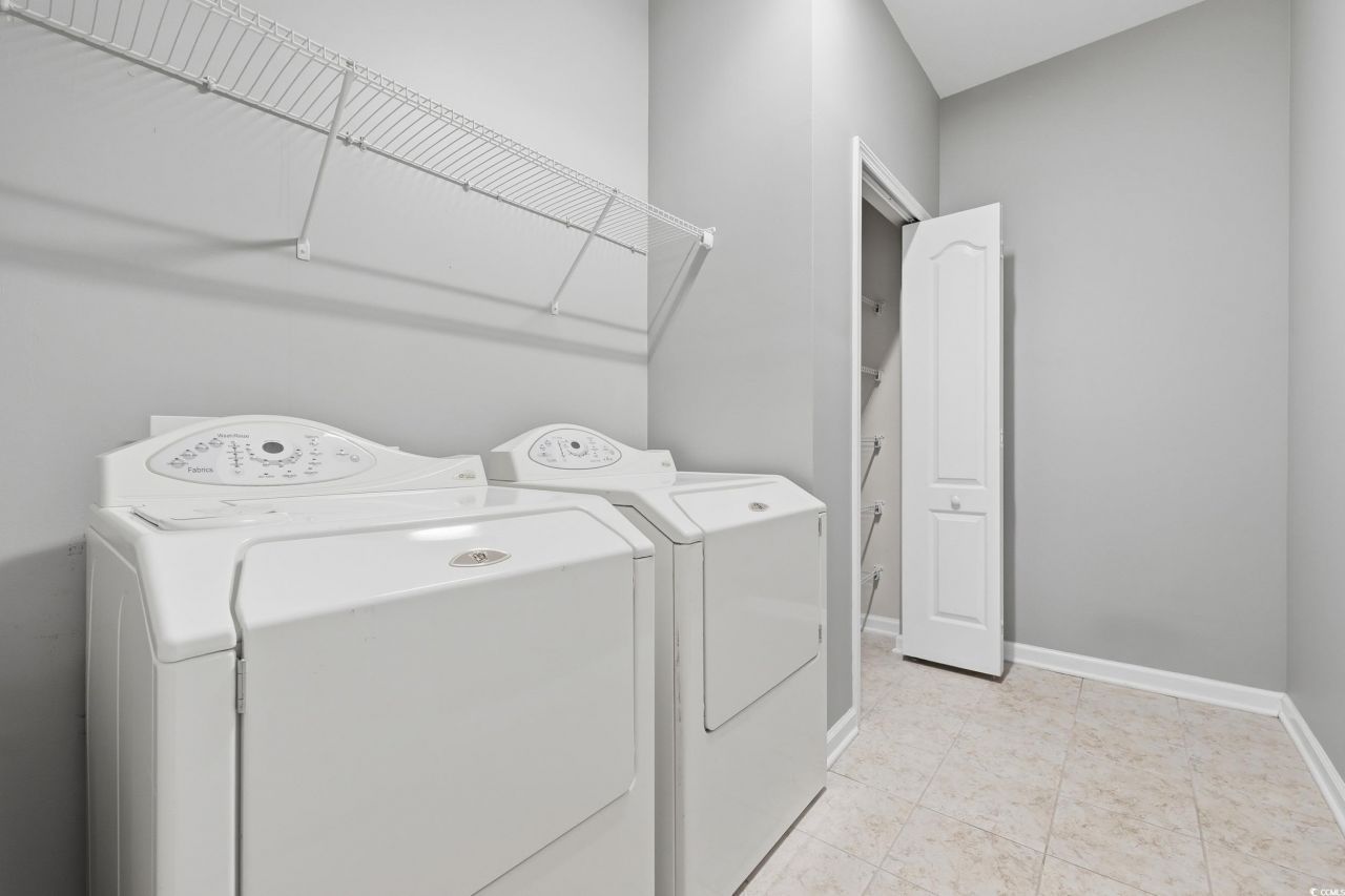 1913 La Playa Dr. Photo 19