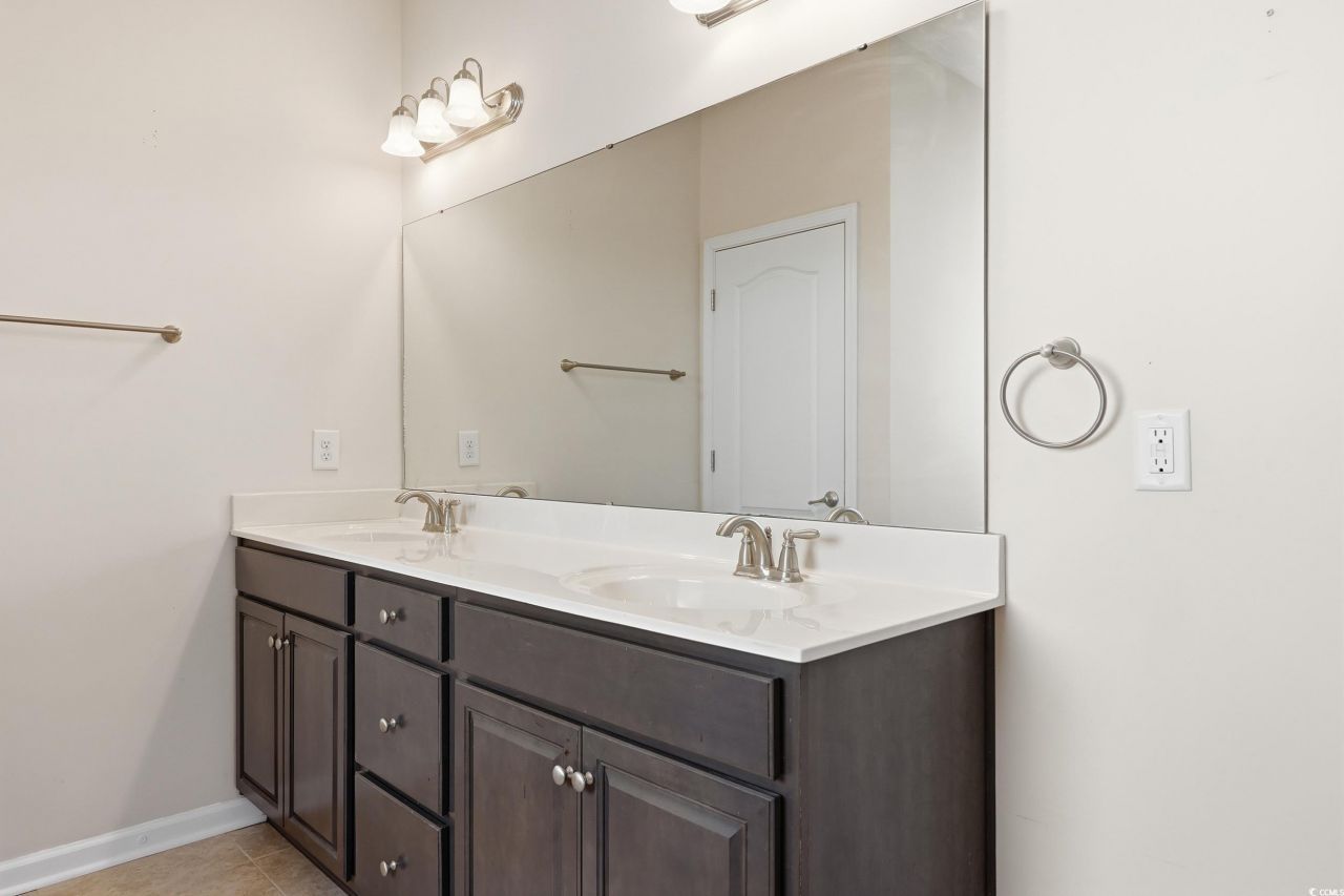 1913 La Playa Dr. Photo 24