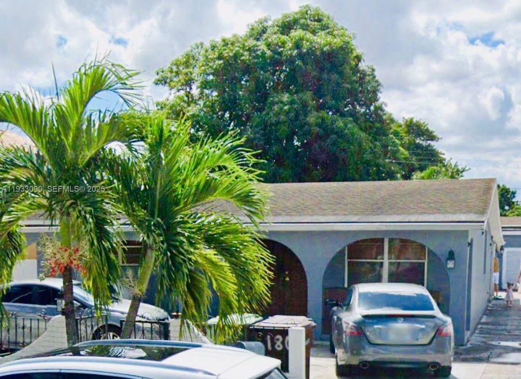 180 E 56th St, Hialeah, FL 33013 Photo
