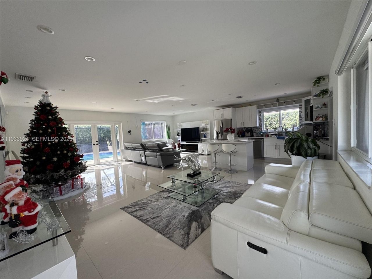 9300 SW 192nd Dr, Cutler Bay, FL 33157 Photo