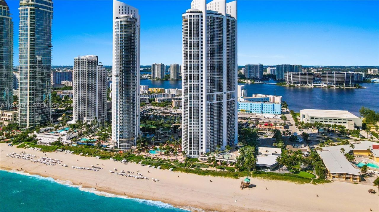 18201 Collins Ave , Unit 5001, Sunny Isles Beach, FL 33160 Photo