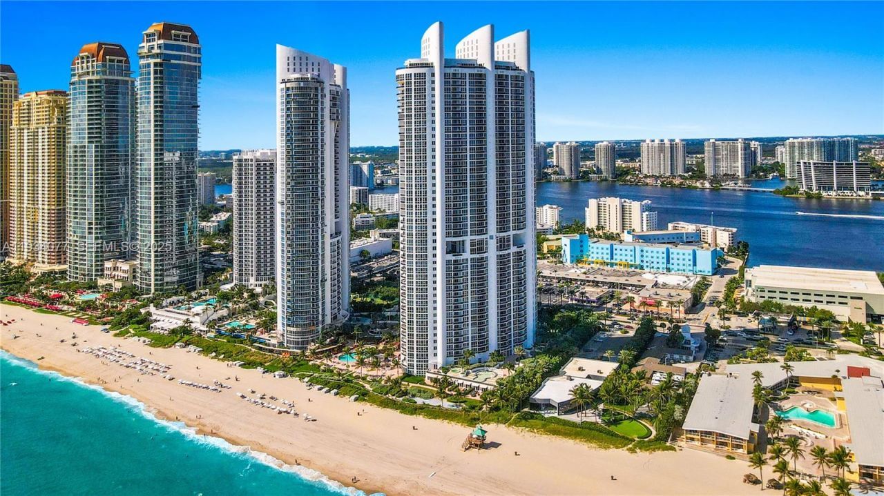 18201 Collins Ave , Unit 5001, Sunny Isles Beach, FL 33160 Photo