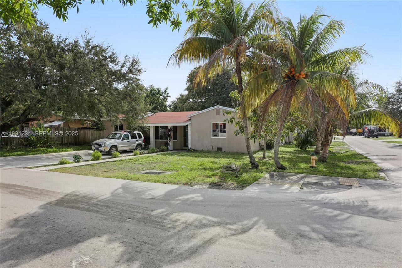 6040 SW 32nd St, Miramar, FL 33023 Photo