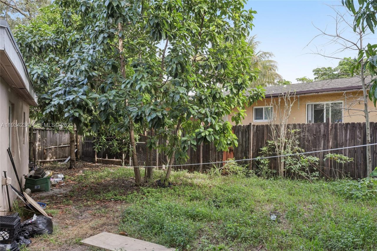 6040 SW 32nd St, Miramar, FL 33023 Photo