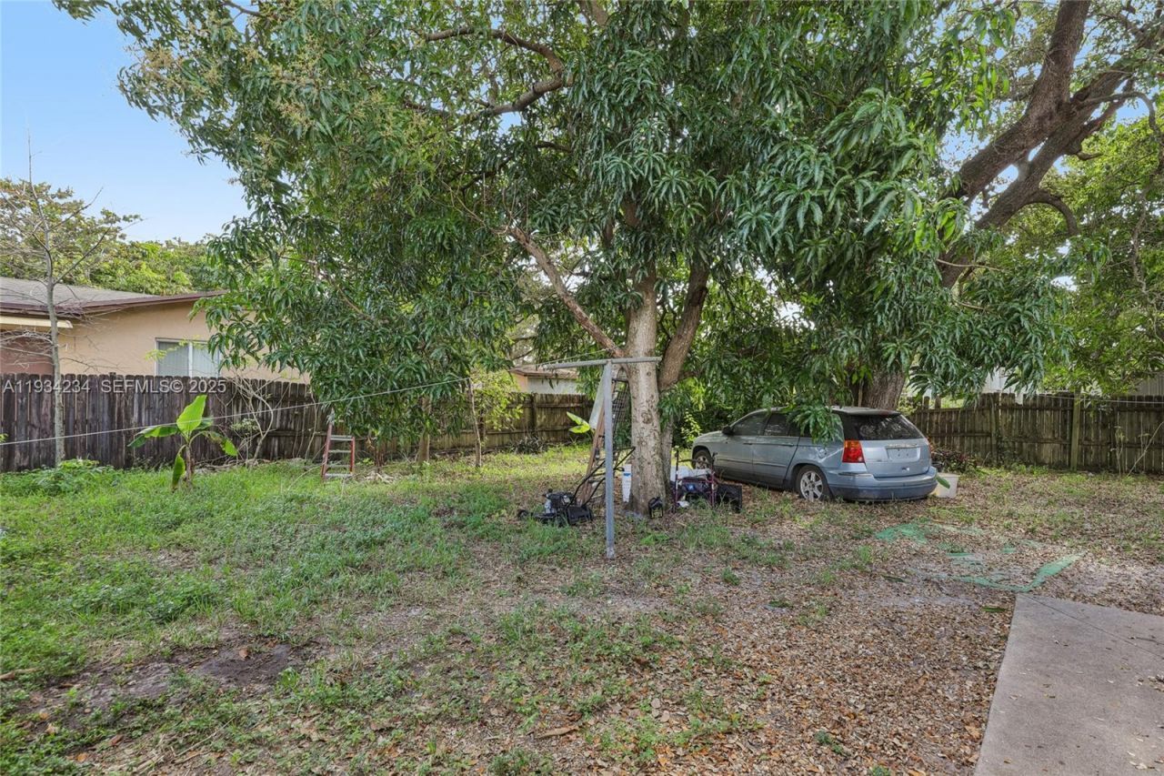 6040 SW 32nd St, Miramar, FL 33023 Photo