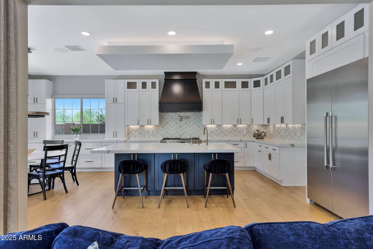 22220 N 34th Place, Phoenix, AZ 85050 Main Photo