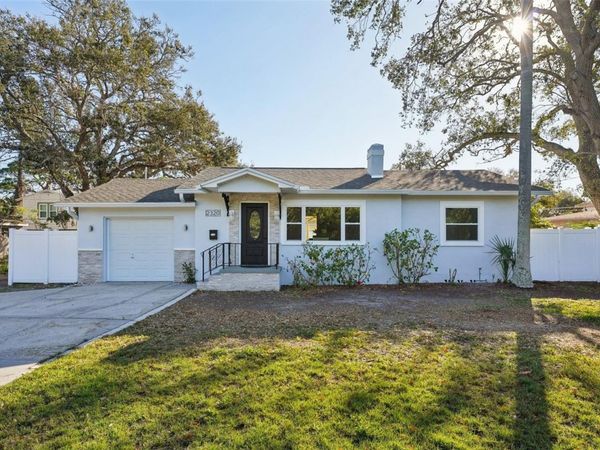 2320 E HARBOR DRIVE S, ST PETERSBURG, FL 33705