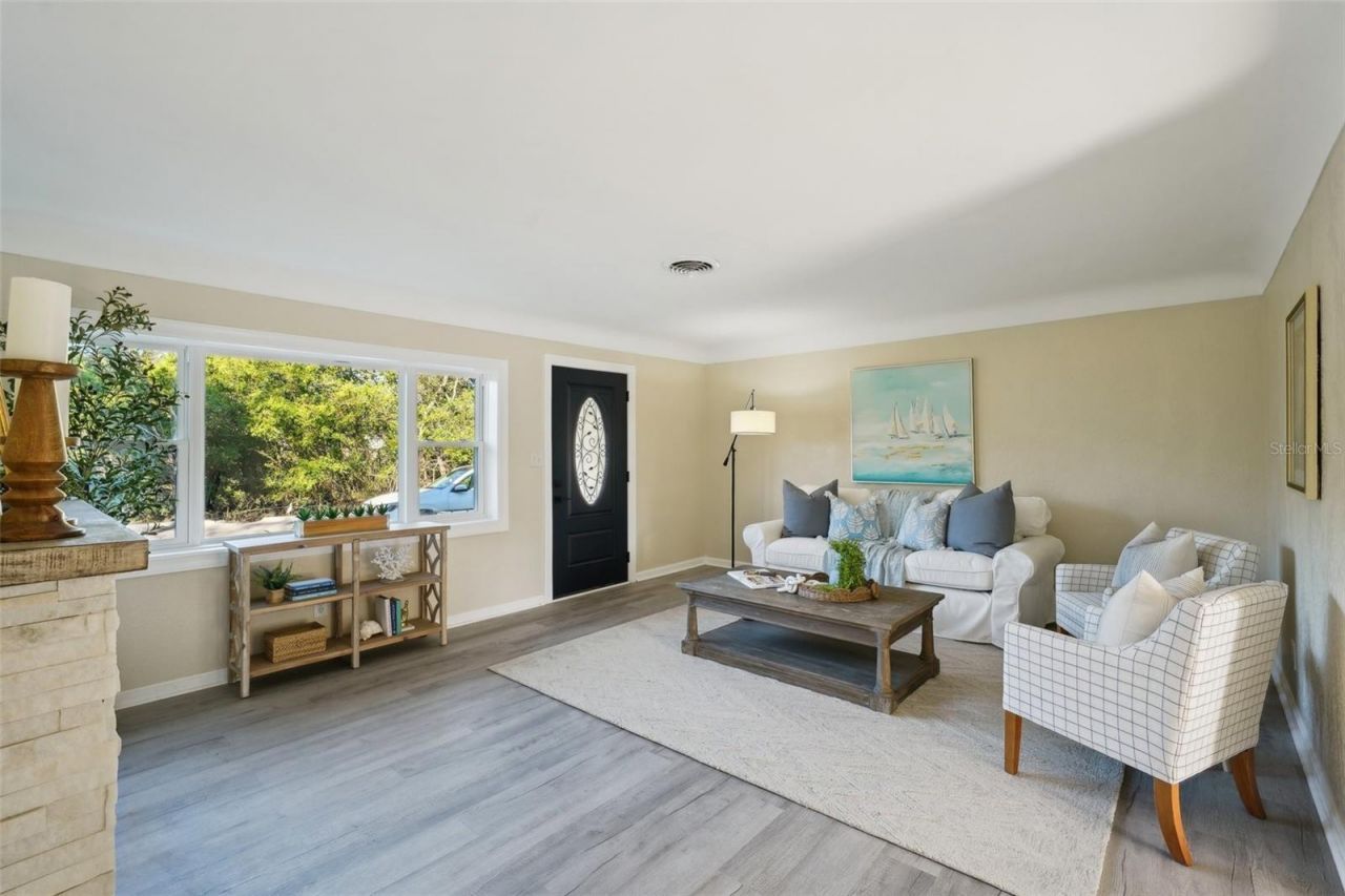 2320 E Harbor Drive S, Saint Petersburg, FL 33705 Photo