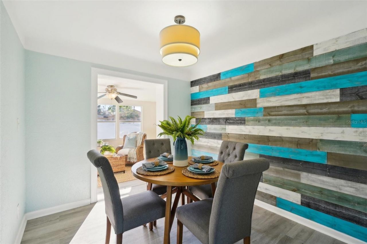 2320 E Harbor Drive S, Saint Petersburg, FL 33705 Photo