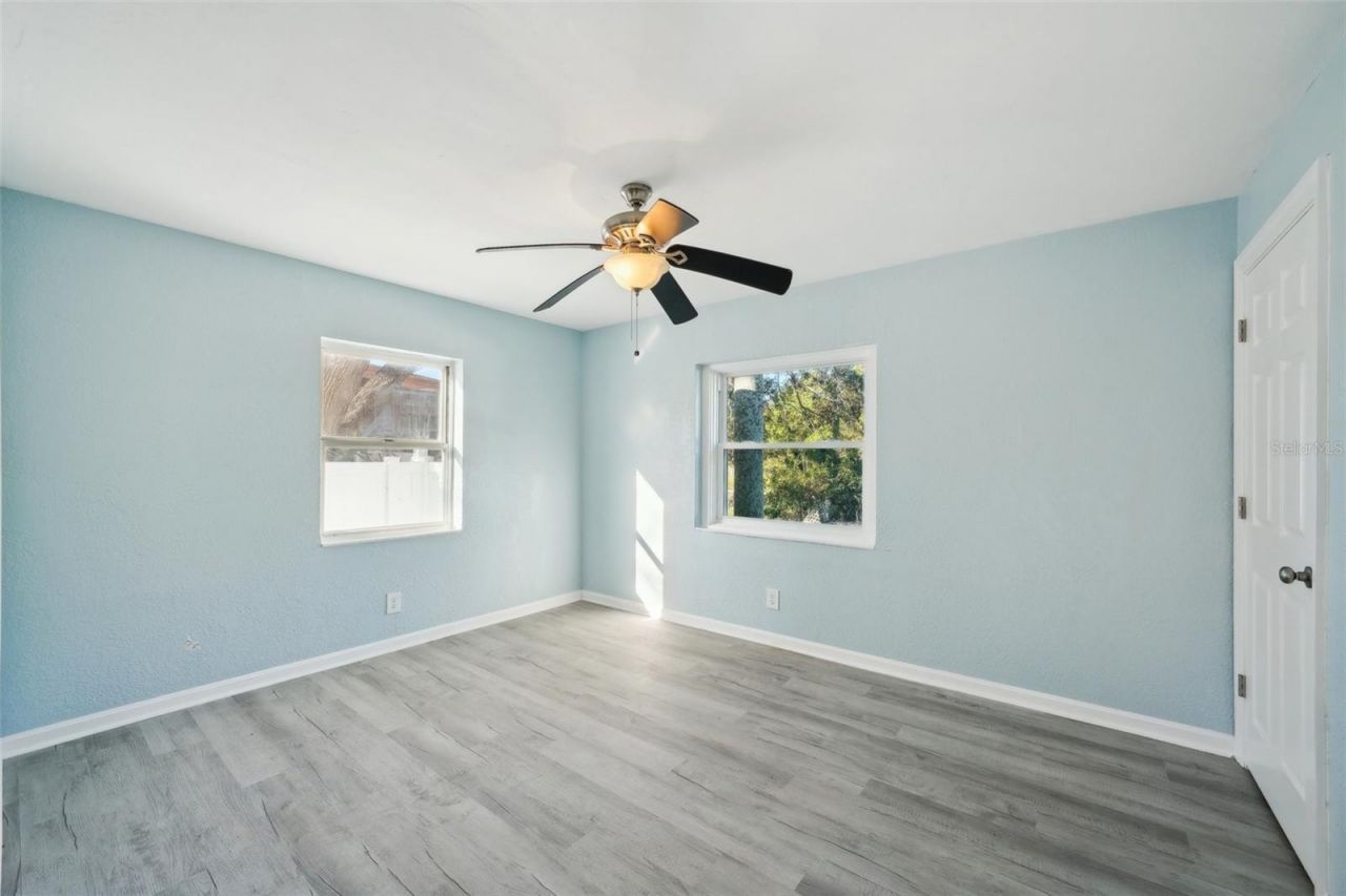 2320 E Harbor Drive S, Saint Petersburg, FL 33705 Photo