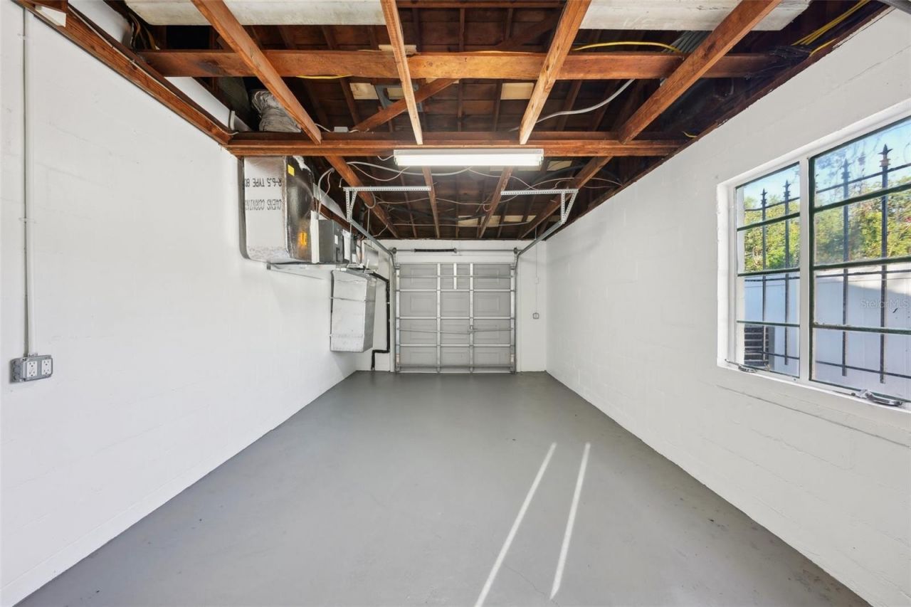 2320 E Harbor Drive S, Saint Petersburg, FL 33705 Photo