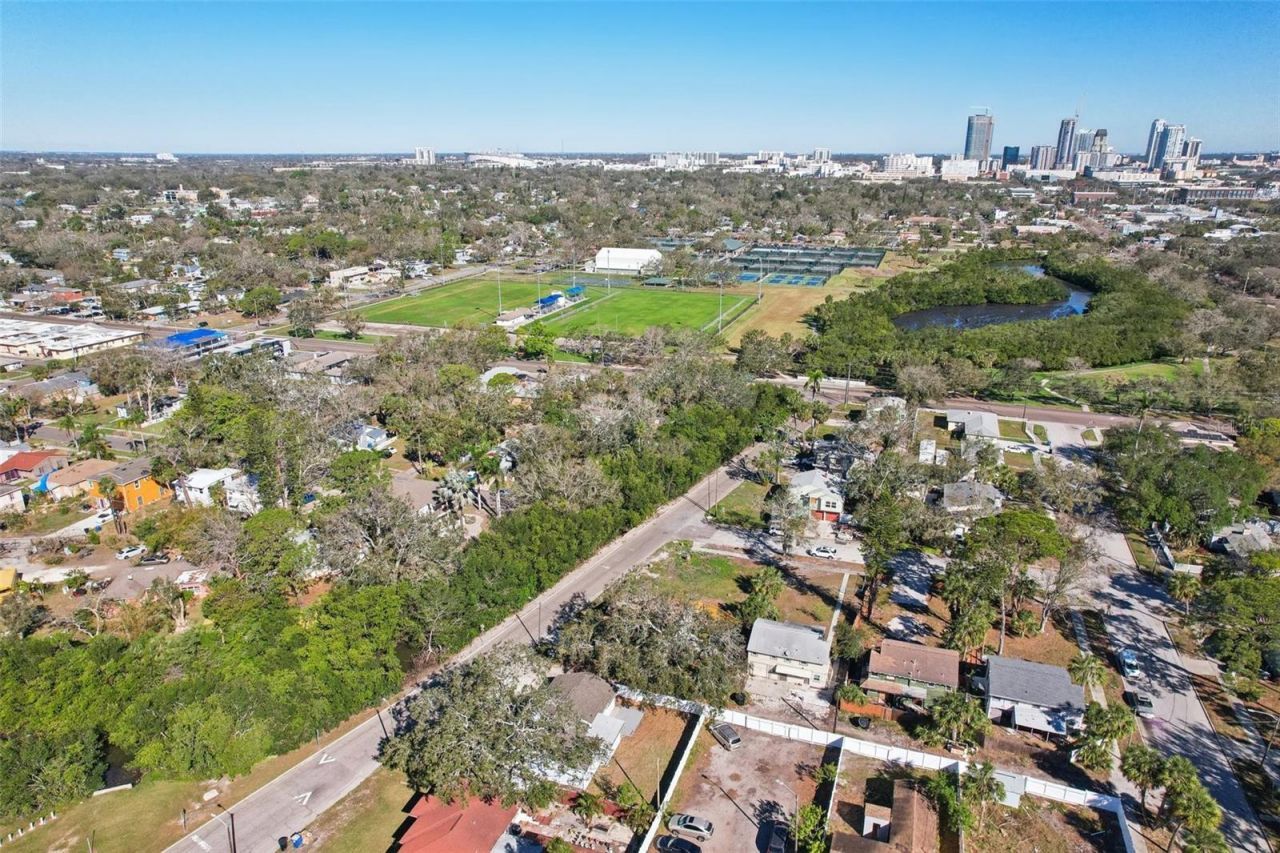 2320 E Harbor Drive S, Saint Petersburg, FL 33705 Photo