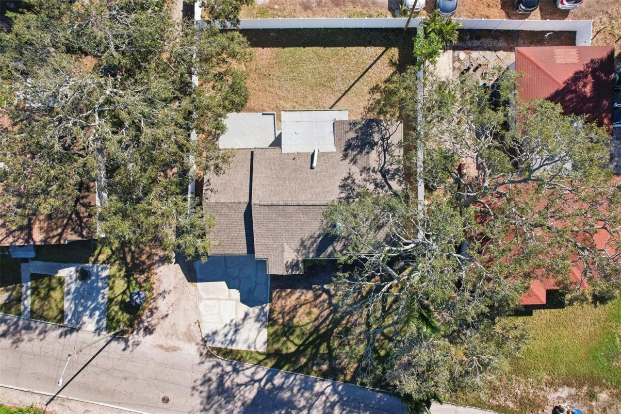 2320 E Harbor Drive S, Saint Petersburg, FL 33705 Photo